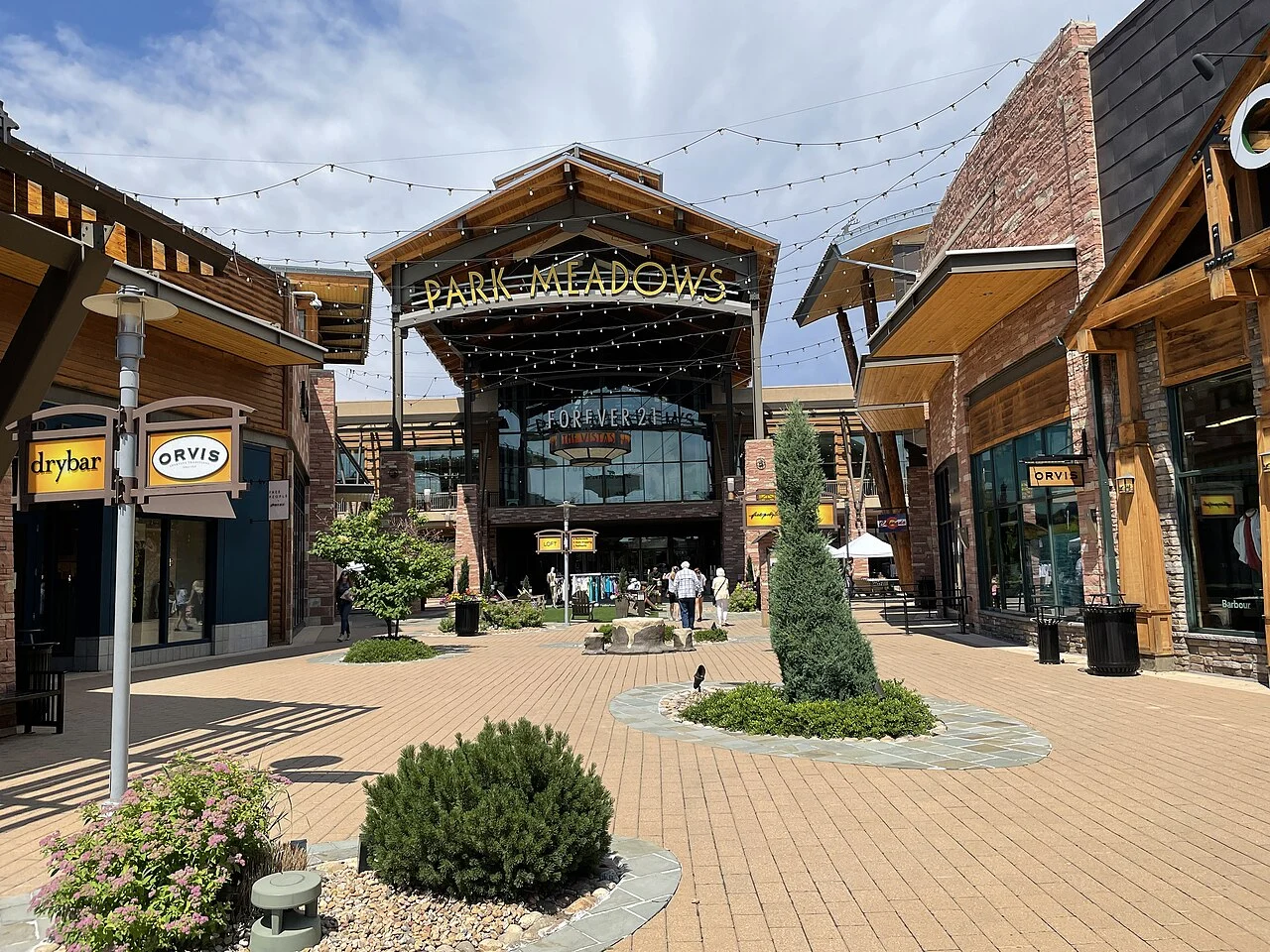 The outdoor shopping walkway at The Vistas at Park Meadows in Lone Tree, Colorado.