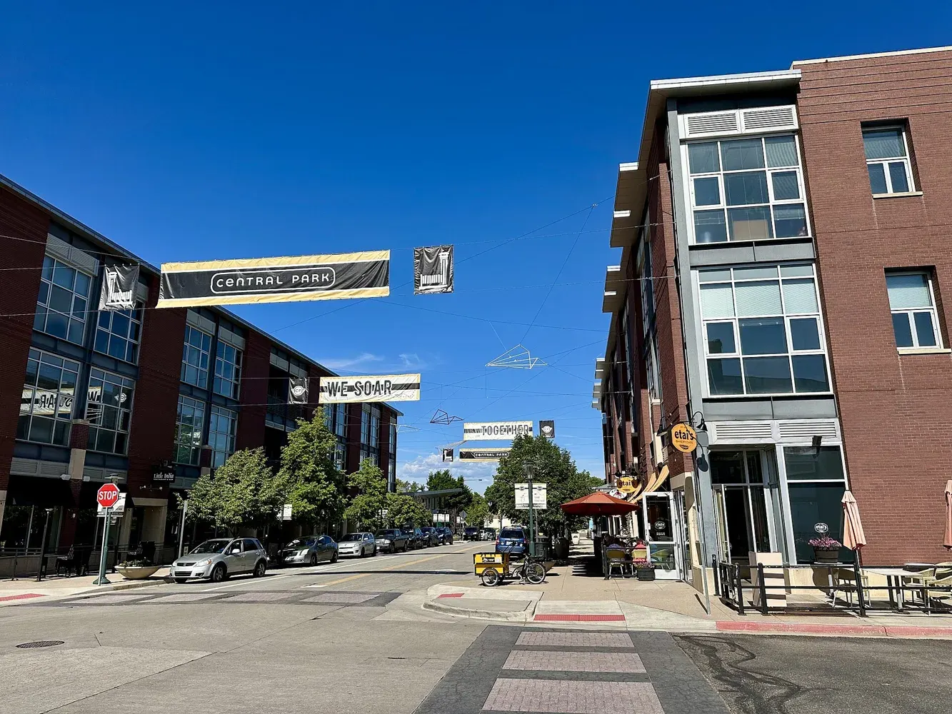 East 29th Avenue Town Center streetscape in Denver Central Park